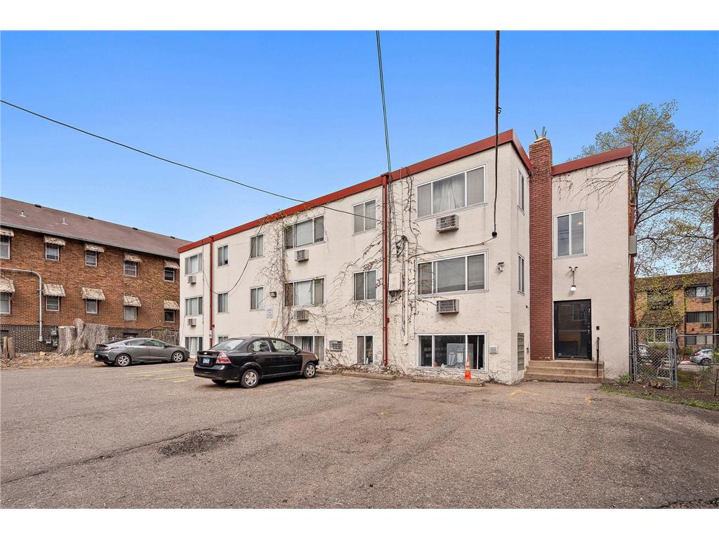 2112 Garfield Avenue #14 Minneapolis MN 55405 7061722 image17
