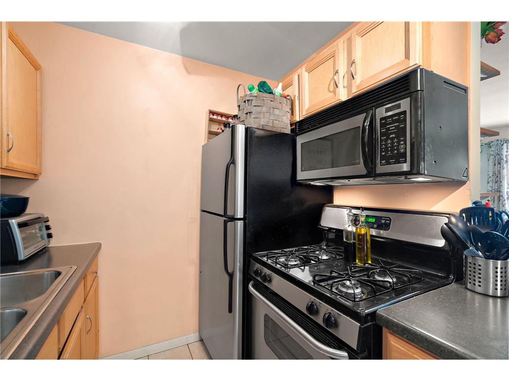 2112 Garfield Avenue #14 Minneapolis MN 55405 7061722 image6