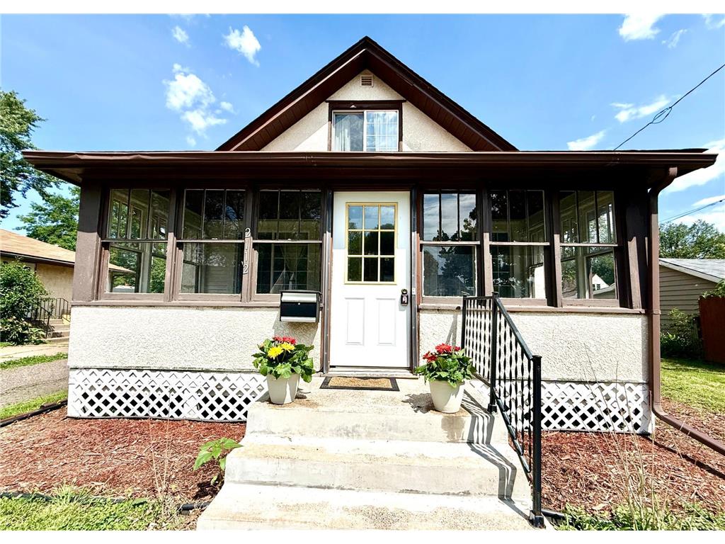 2112 Manitou Avenue Saint Paul MN 55119 6738055 image1