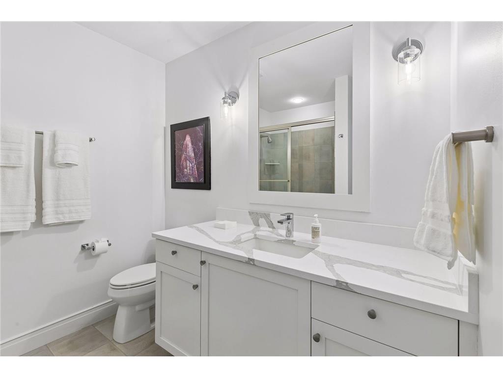 2112 Meeting Street Minnetonka MN 55391 7057183 image39