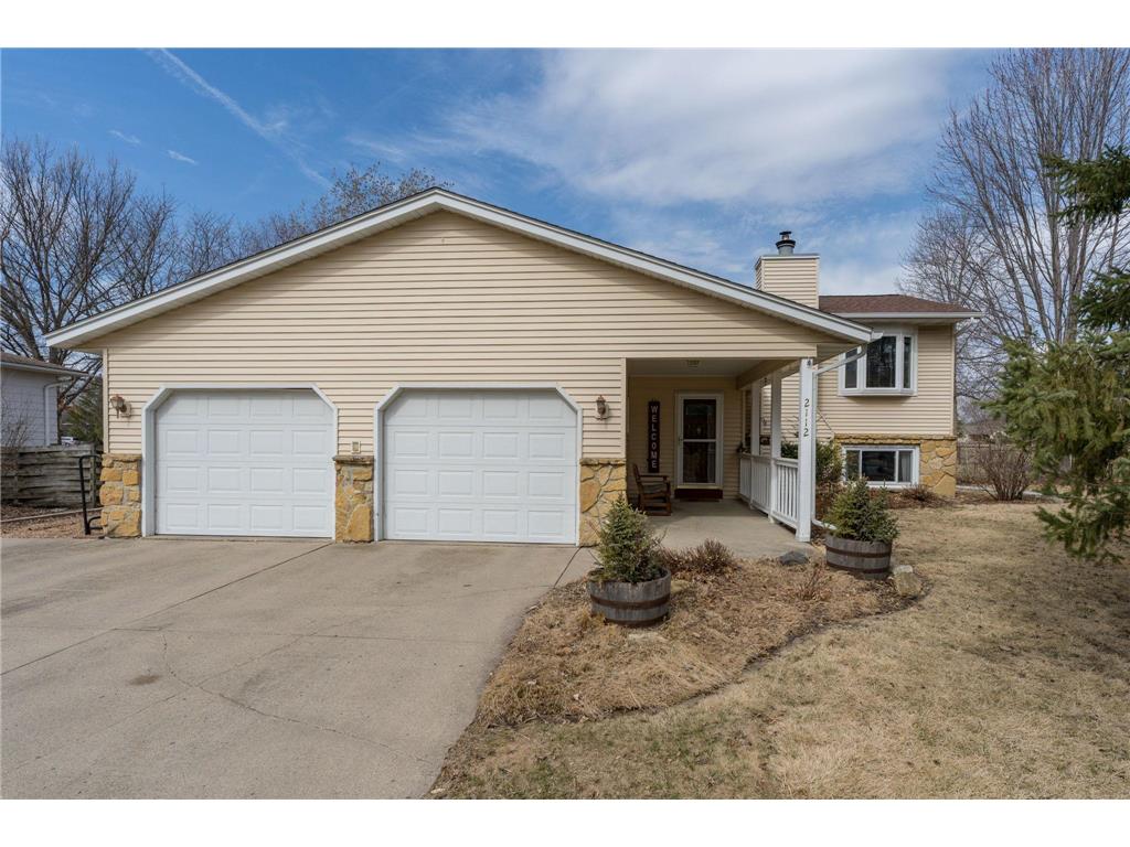 2112 Northridge Drive North Mankato MN 56003 6690995 image1
