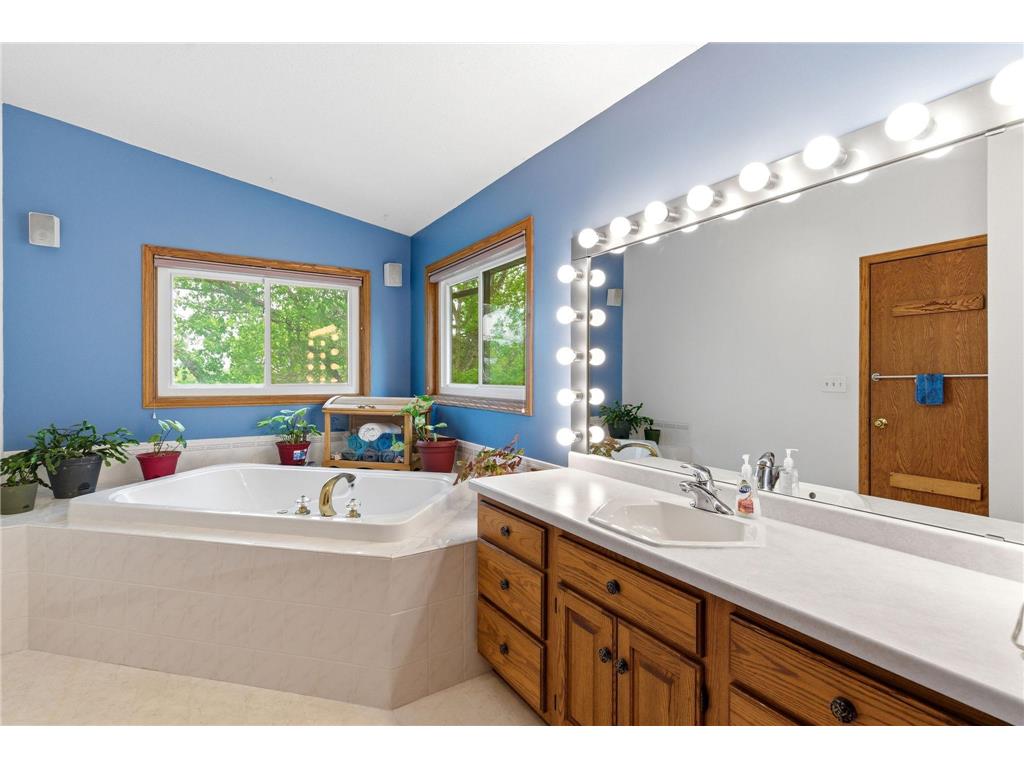 2112 Parkwood Hills Drive NE Rochester MN 55906 7079824 image28