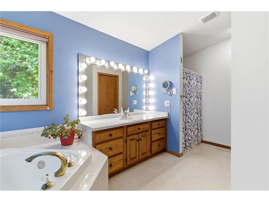 2112 Parkwood Hills Drive NE Rochester MN 55906 7079824 image29