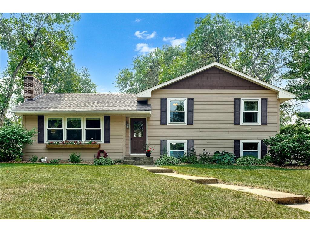 2112 Thomas Lane White Bear Lake MN 55110 6426684 image1
