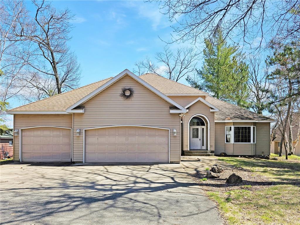 21124 Wildwood Road Brainerd MN 56401 - North Long 7051909 image1
