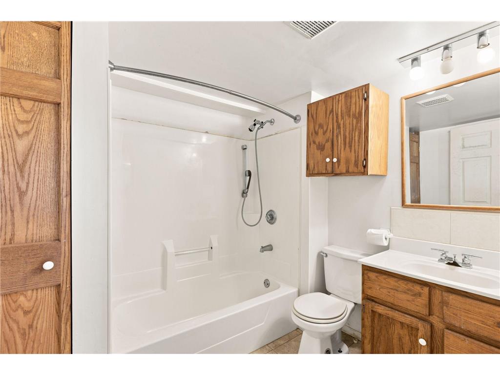 21126 210th Street Acoma Twp MN 55350 7108489 image23