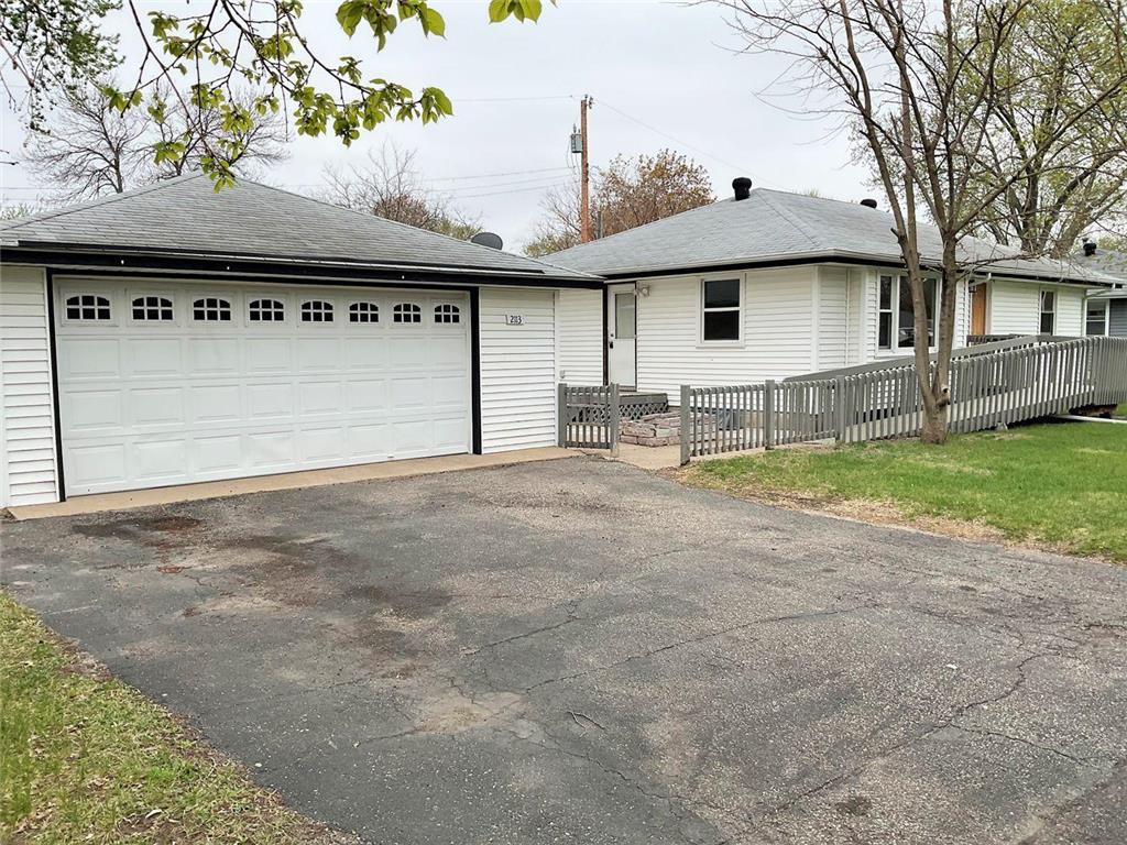 2113 55th Avenue N Brooklyn Center MN 55430 6399592 image1