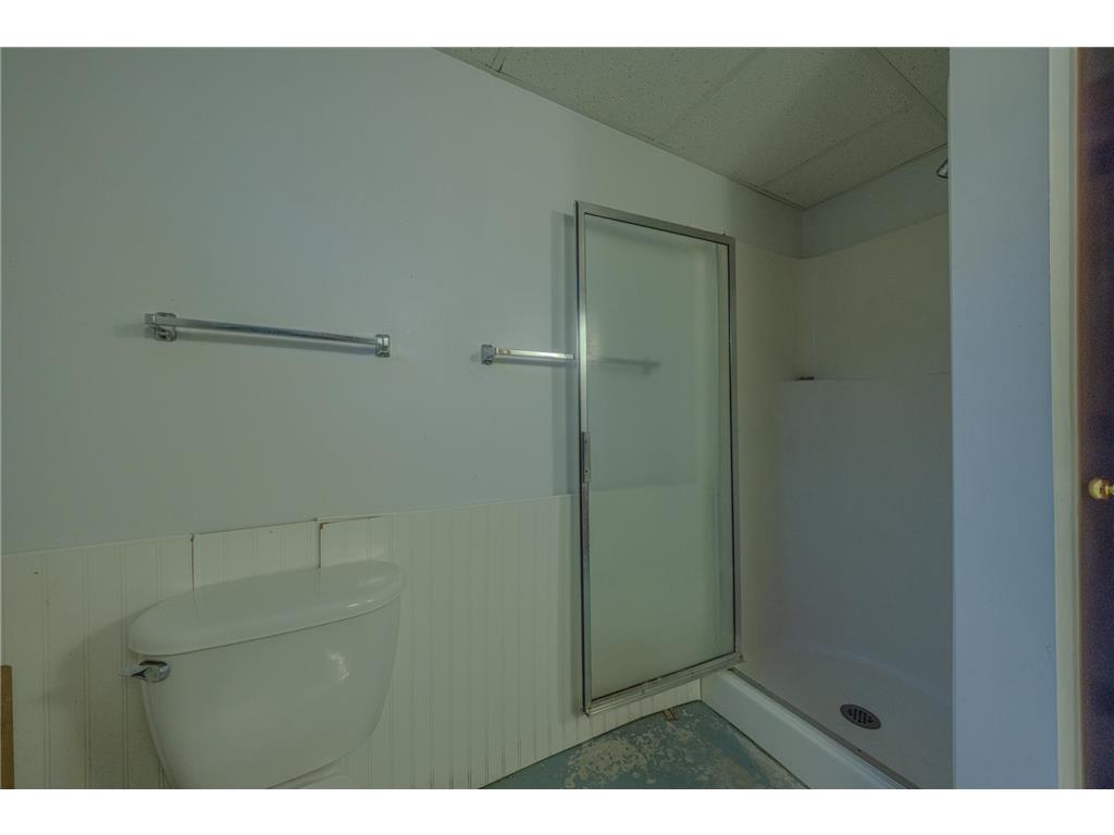2113 Country Club Drive NE Willmar MN 56201 - Willmar 6793028 image24