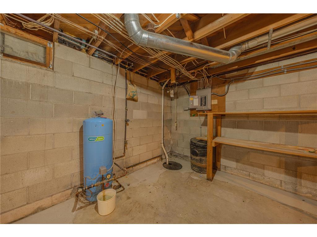 2113 Country Club Drive NE Willmar MN 56201 - Willmar 6793028 image35