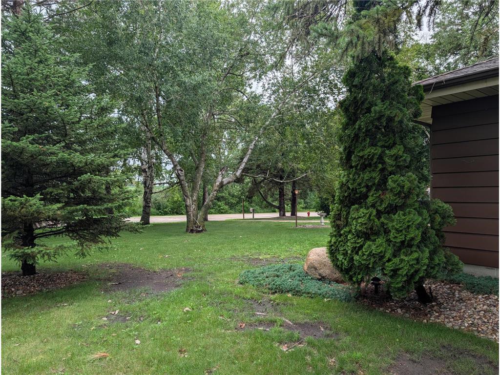 2113 Country Club Drive NE Willmar MN 56201 - Willmar 7104736 image6