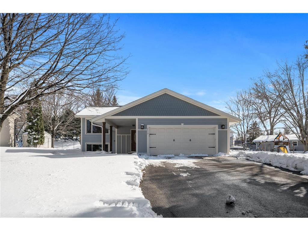 2113 Friendship Lane Burnsville MN 55337 6683087 image1