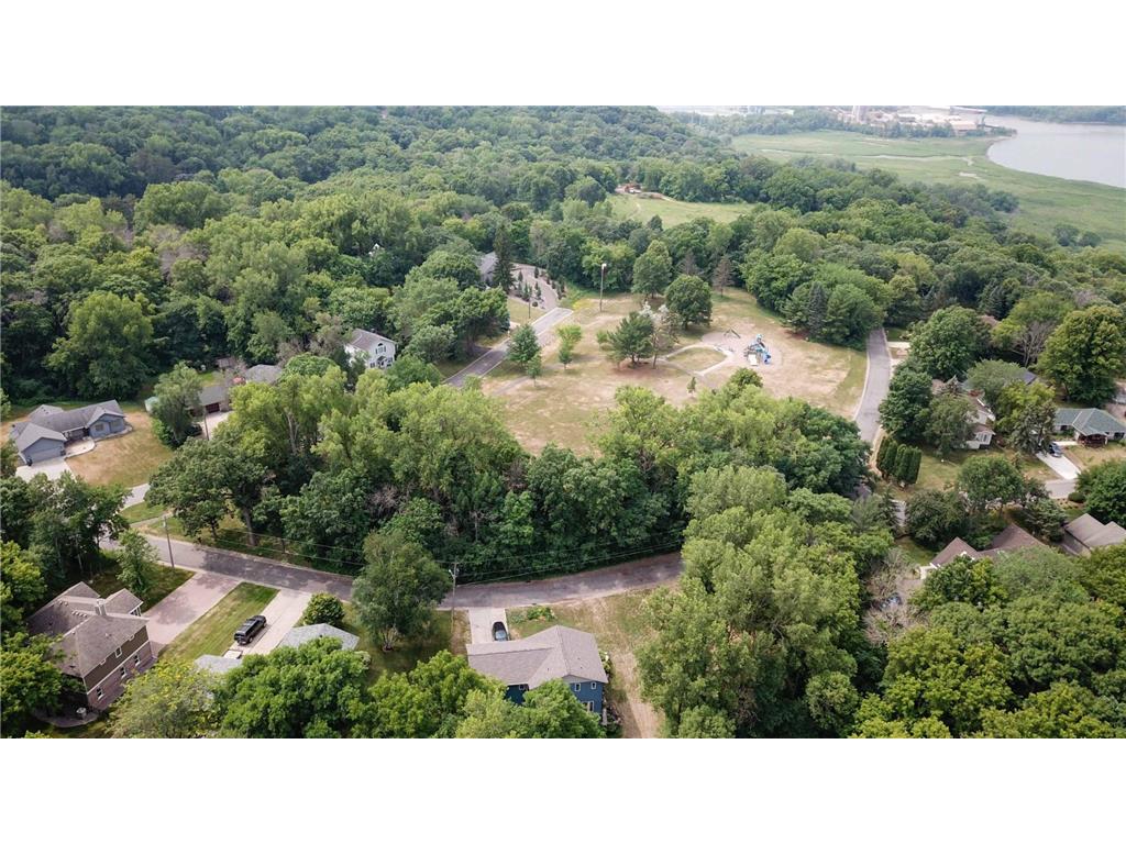 2113 Oakridge Street Saint Paul MN 55119 7039563 image7