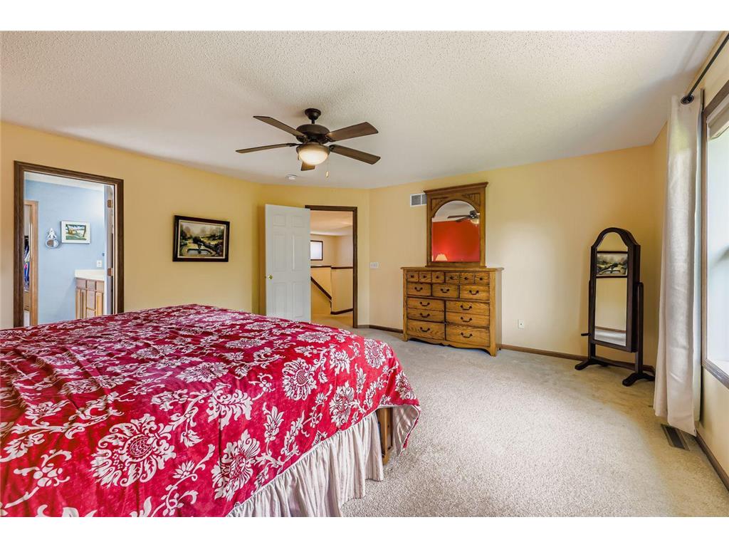 2113 Sandhill Drive Shakopee MN 55379 6778422 image11