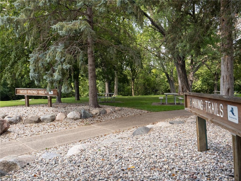 2113 Village Terrace Bloomington MN 55431 7003735 image34