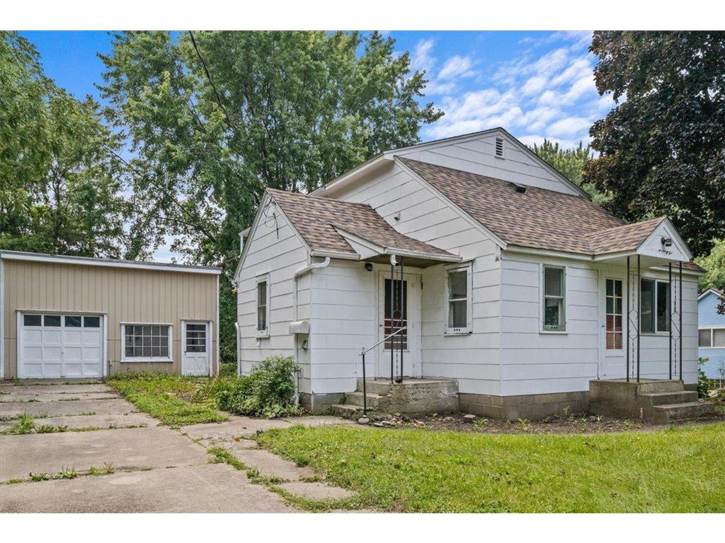 2114 5th Avenue NE Austin MN 55912 6767549 image1