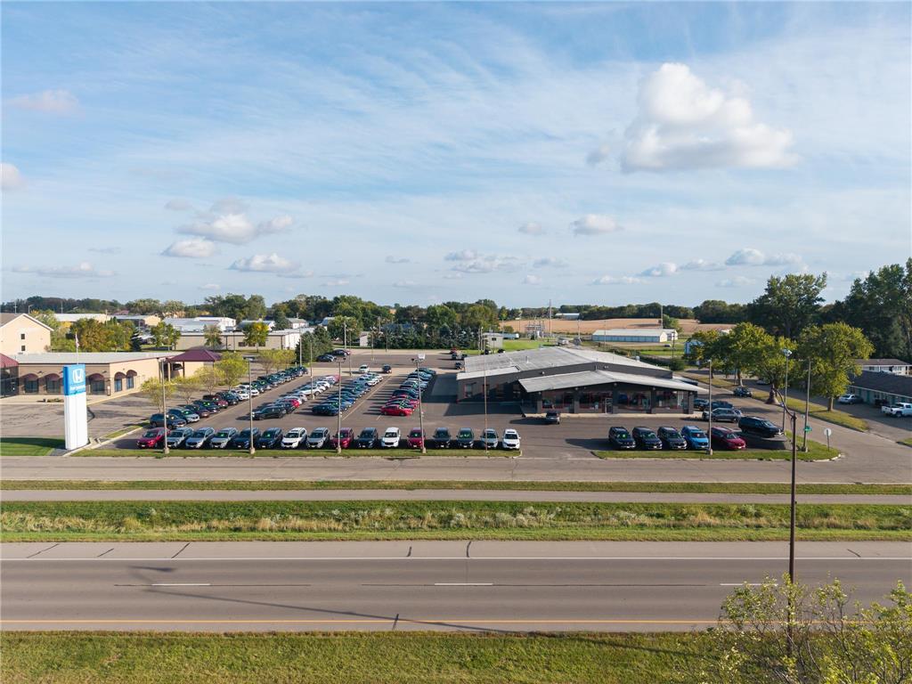 2114 Main Street E Albert Lea MN 56007 6817775 image1