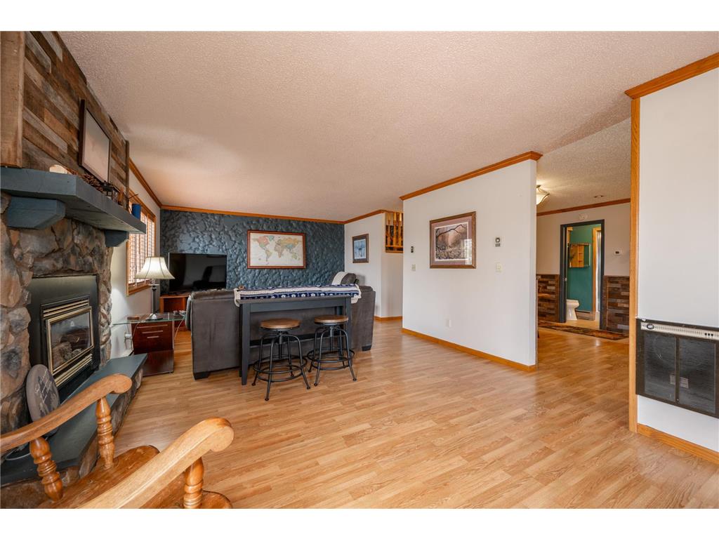 2114 SW 3rd Avenue Grand Rapids MN 55744 7049000 image4