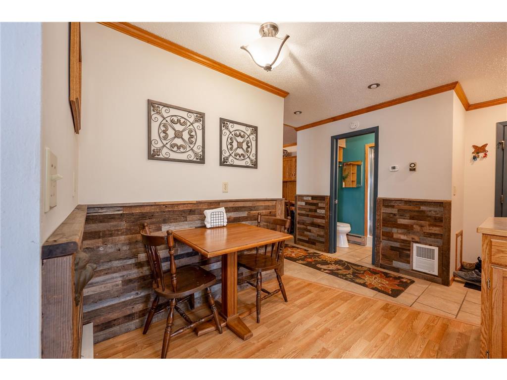 2114 SW 3rd Avenue Grand Rapids MN 55744 7049000 image7