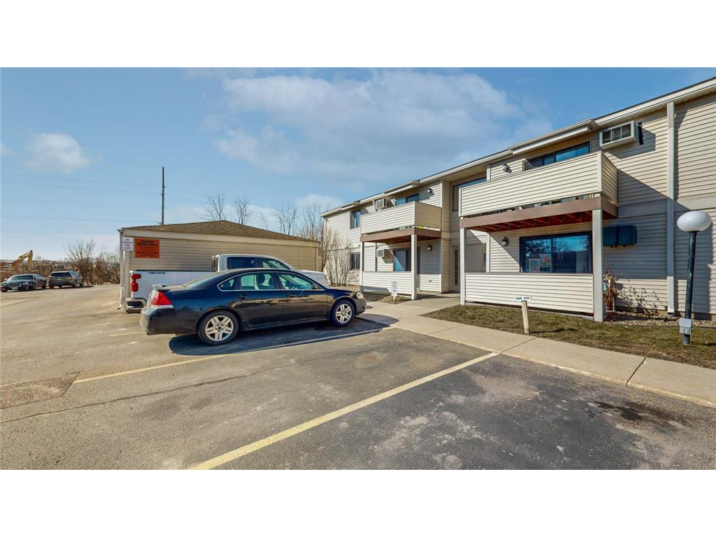 2114 Valleyhigh Drive NW #B207 Rochester MN 55901 6488873 image1