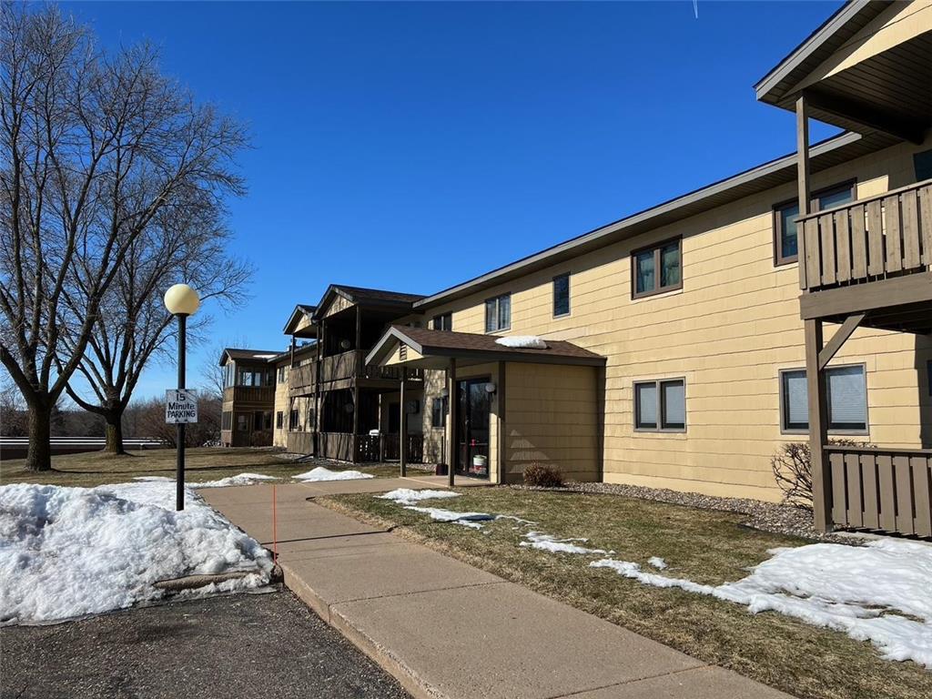2114 Village Drive #227 Red Wing MN 55066 6334629 image1