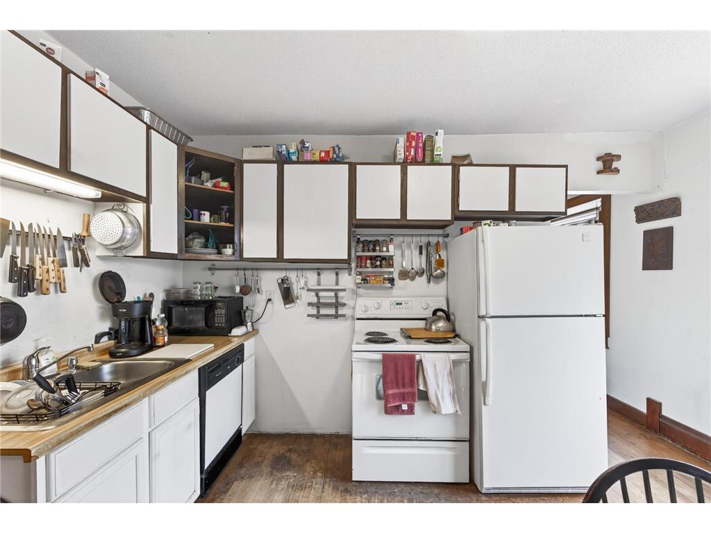 2115-2117 Aldrich Avenue N Minneapolis MN 55411 7042470 image11