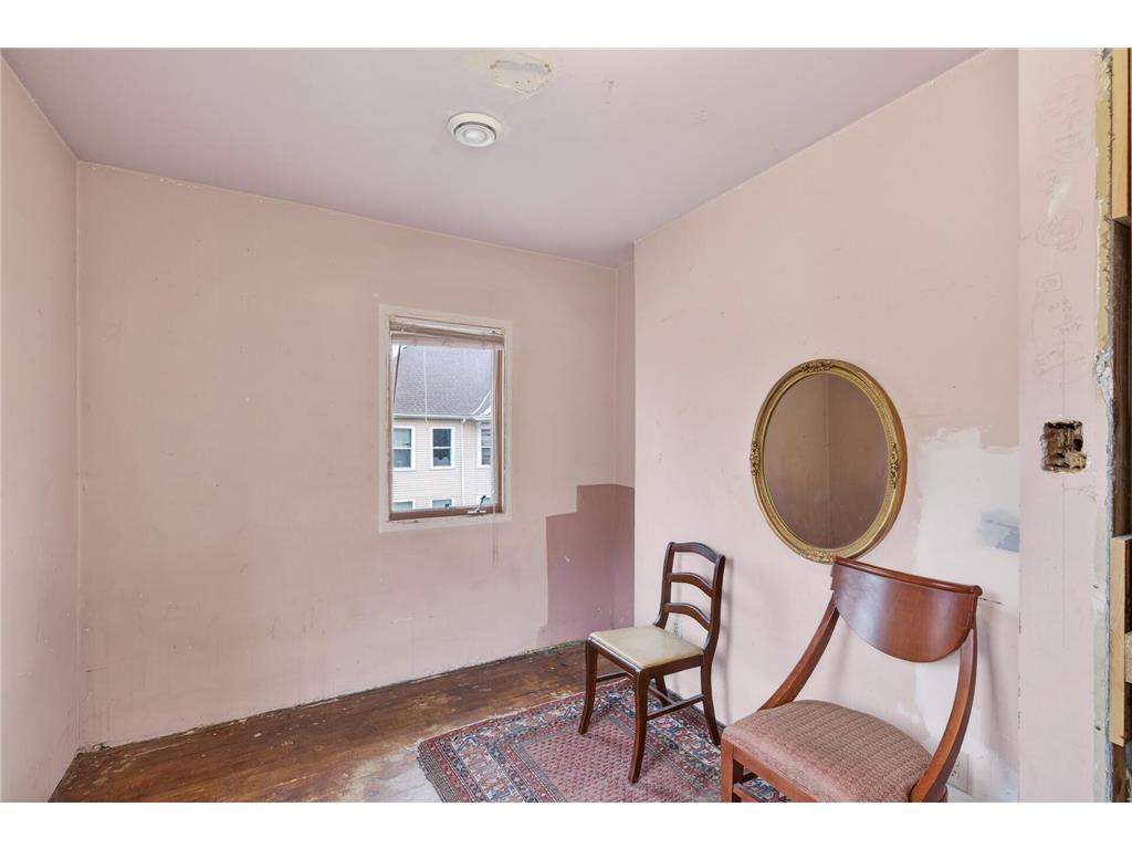 2115-2117 Aldrich Avenue N Minneapolis MN 55411 7042470 image14