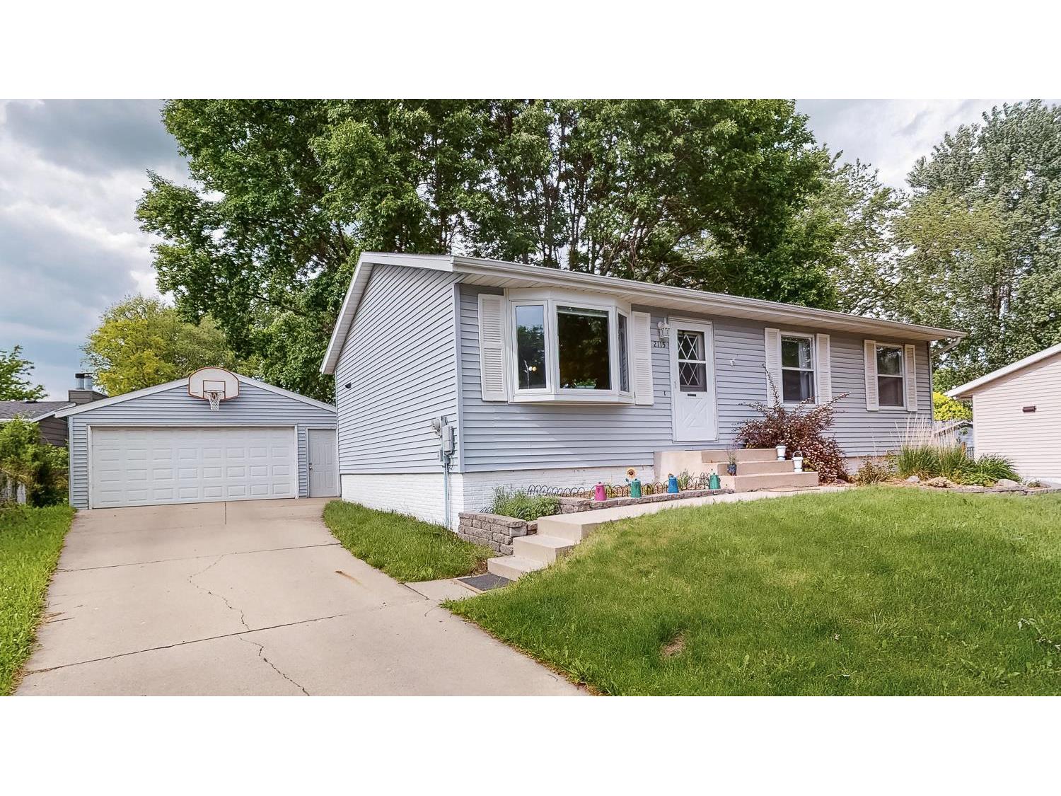 2115 49th Lane NW Rochester MN 55901 5768901 image1