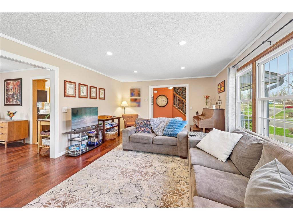 2115 Decatur Avenue N Golden Valley MN 55427 7061015 image13