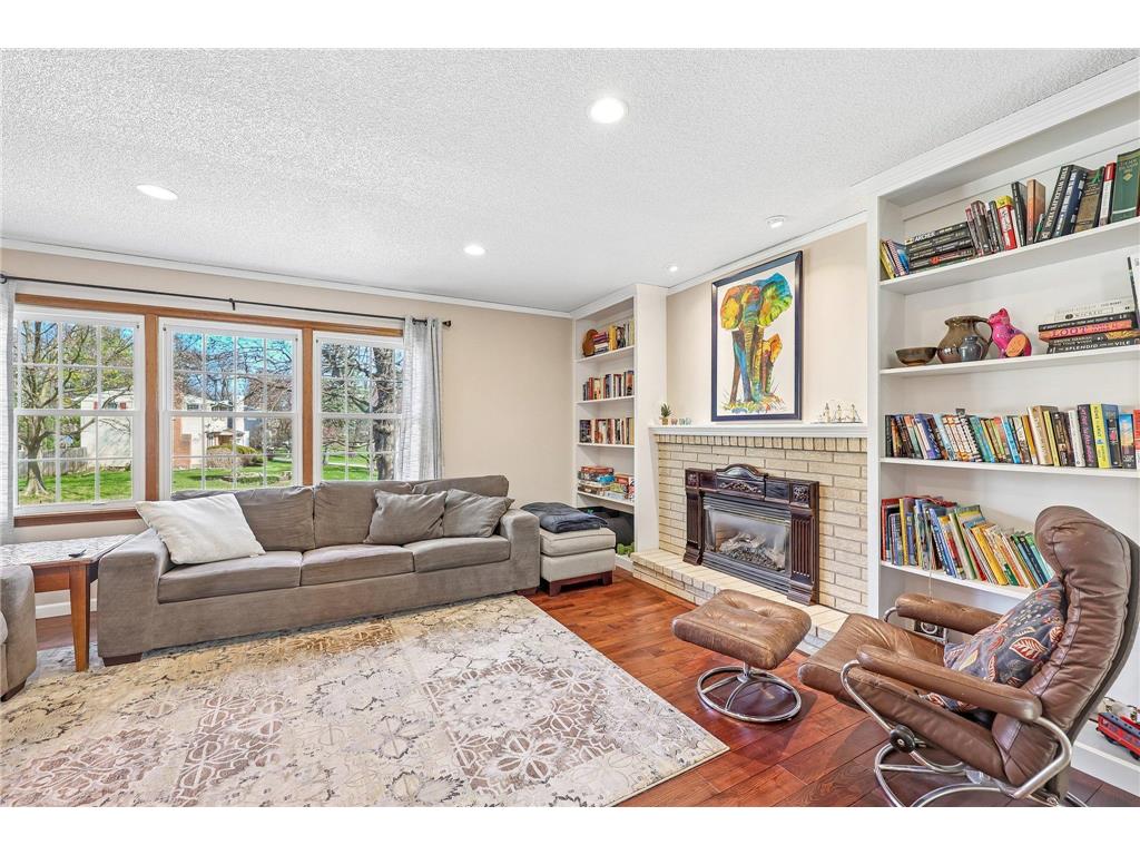2115 Decatur Avenue N Golden Valley MN 55427 7061015 image2