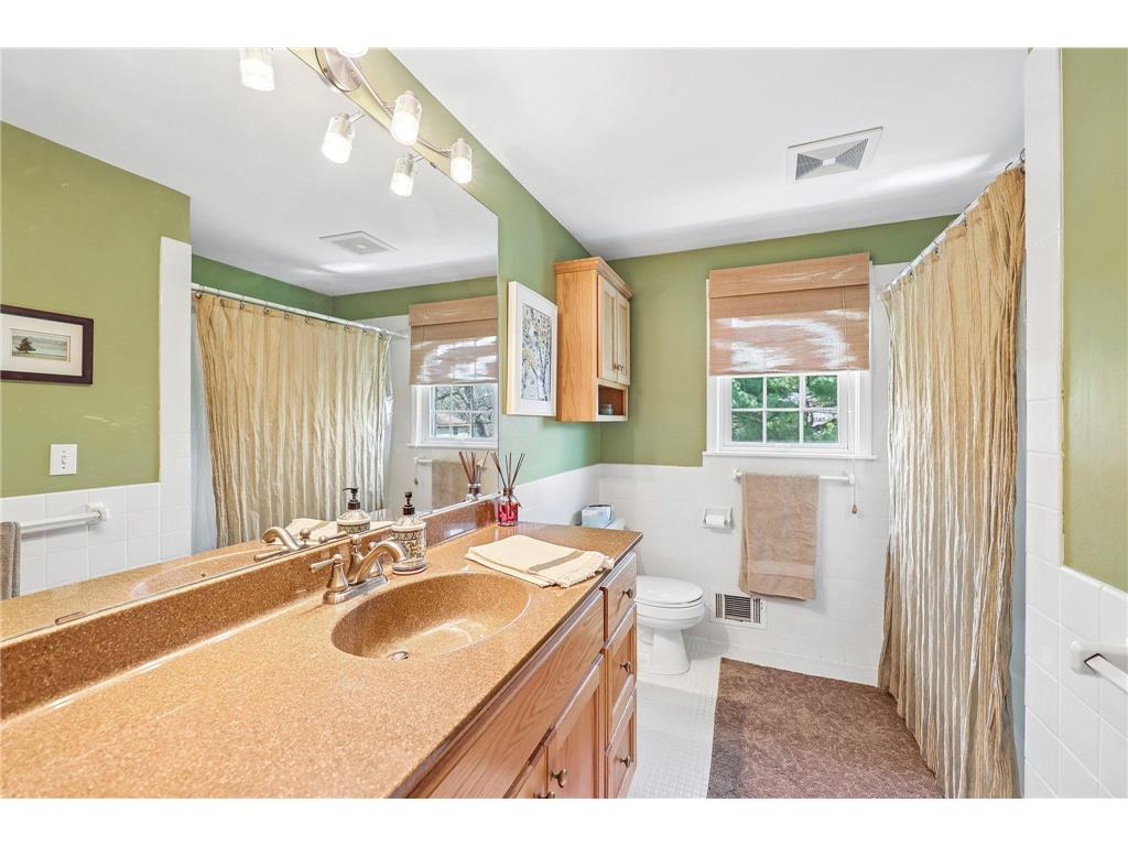 2115 Decatur Avenue N Golden Valley MN 55427 7061015 image29