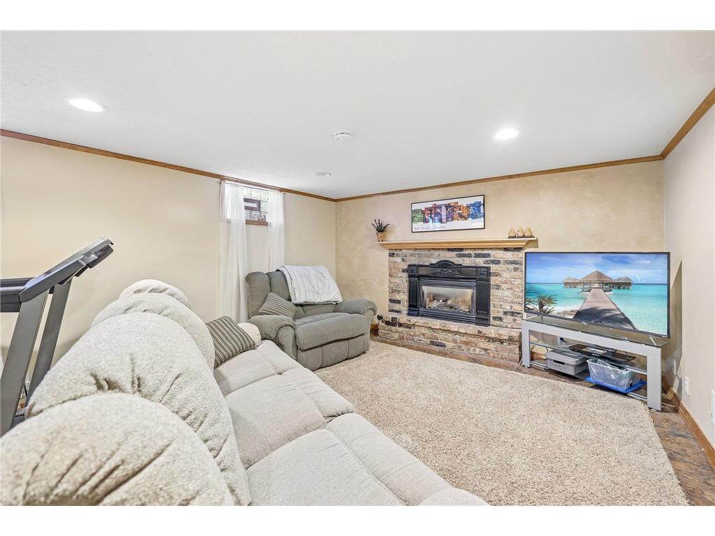 2115 Decatur Avenue N Golden Valley MN 55427 7061015 image40