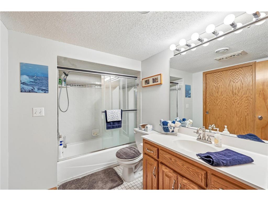 2115 Decatur Avenue N Golden Valley MN 55427 7061015 image43