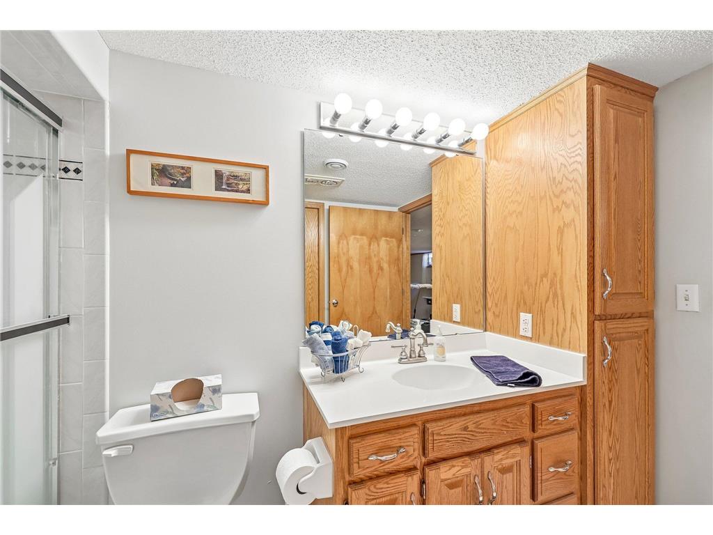 2115 Decatur Avenue N Golden Valley MN 55427 7061015 image44