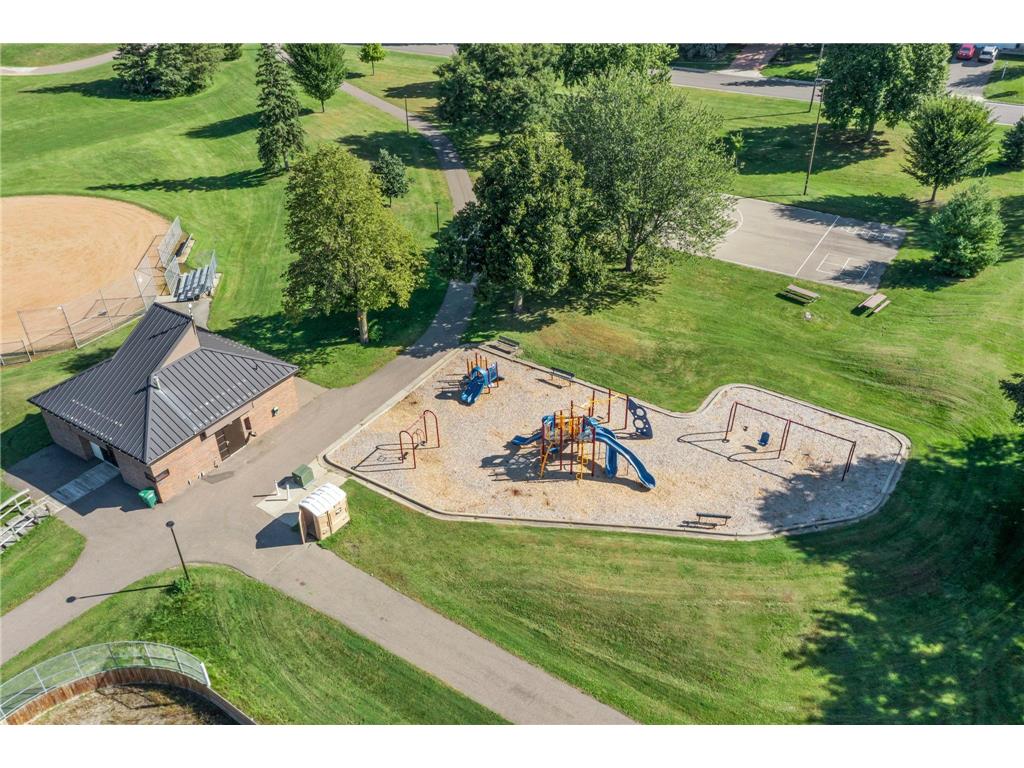 2115 Decatur Avenue N Golden Valley MN 55427 7061015 image97