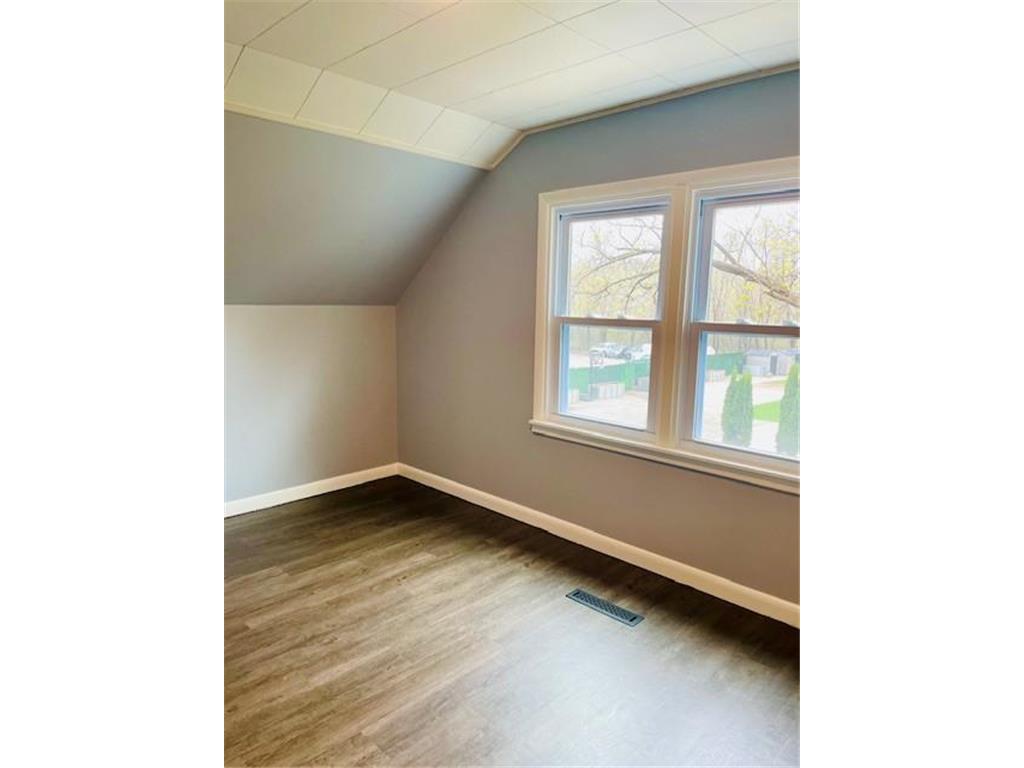 2115 E River Road NE Rochester MN 55906 7057590 image26