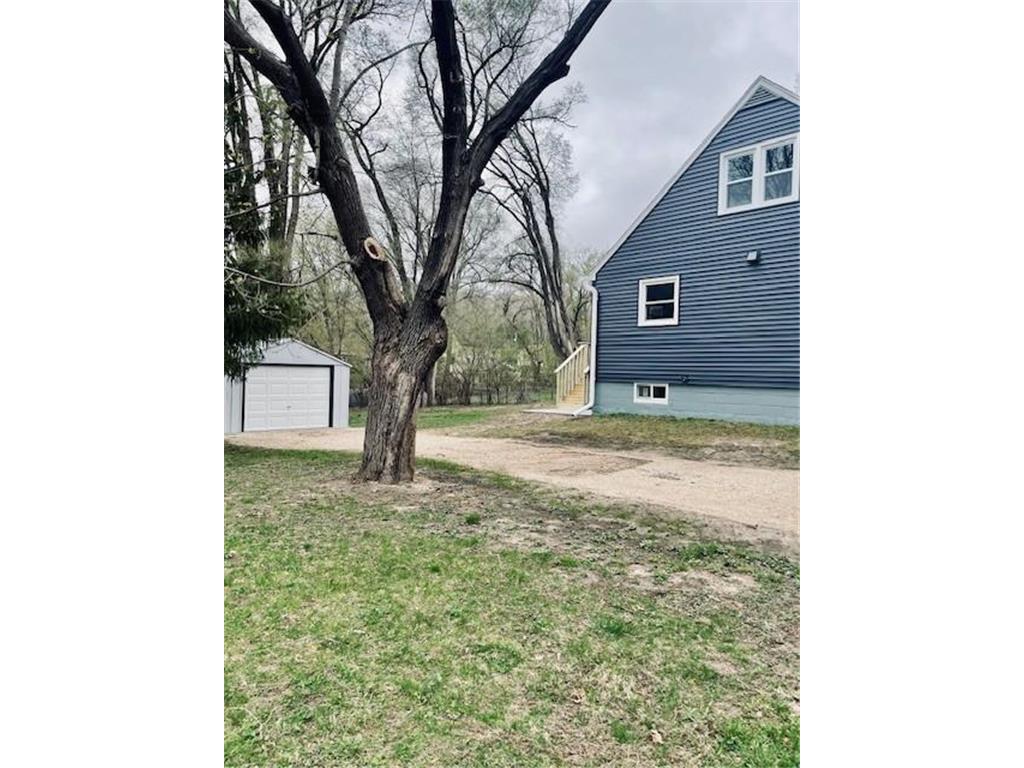 2115 E River Road NE Rochester MN 55906 7057590 image38