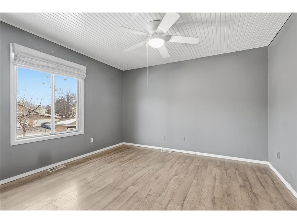 2115 Marquis Road Golden Valley MN 55427 7061771 image21