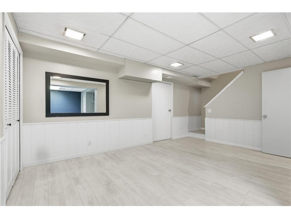 2115 Marquis Road Golden Valley MN 55427 7061771 image28
