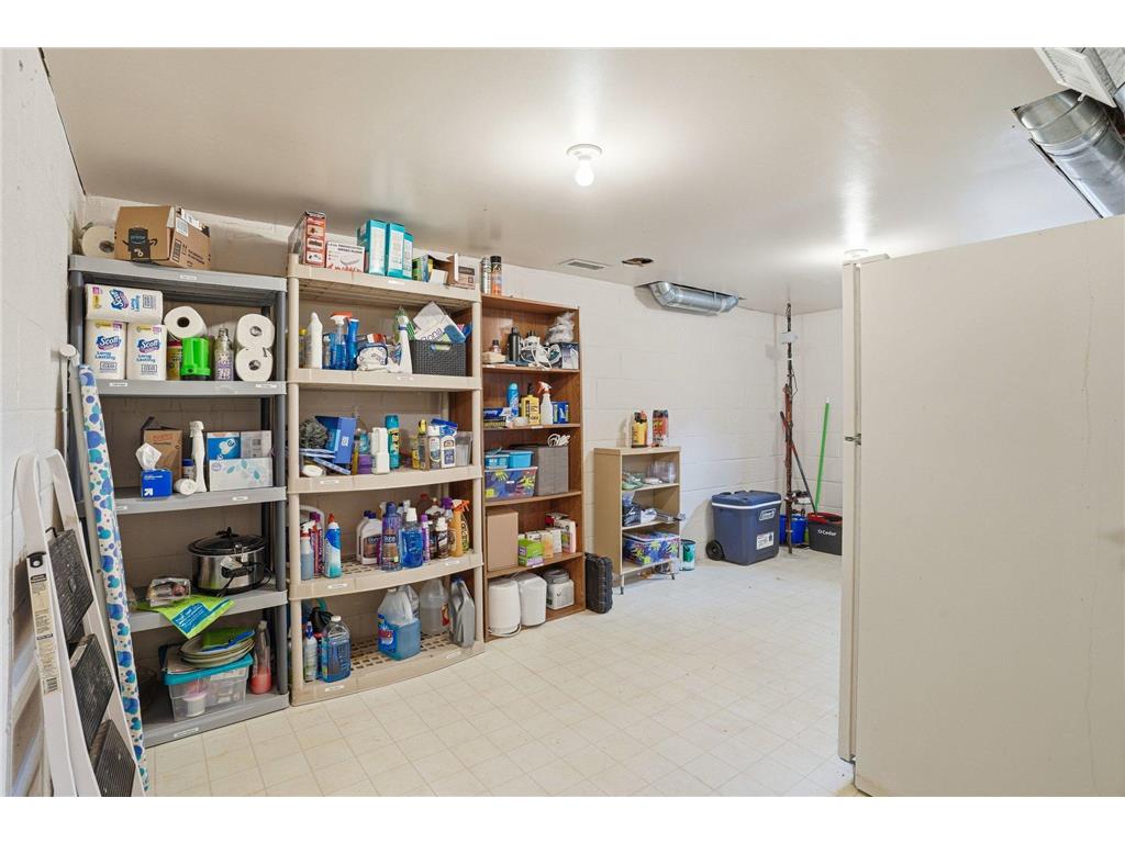 2115 Toledo Avenue N Golden Valley MN 55422 - Bassett Creek 7083388 image25