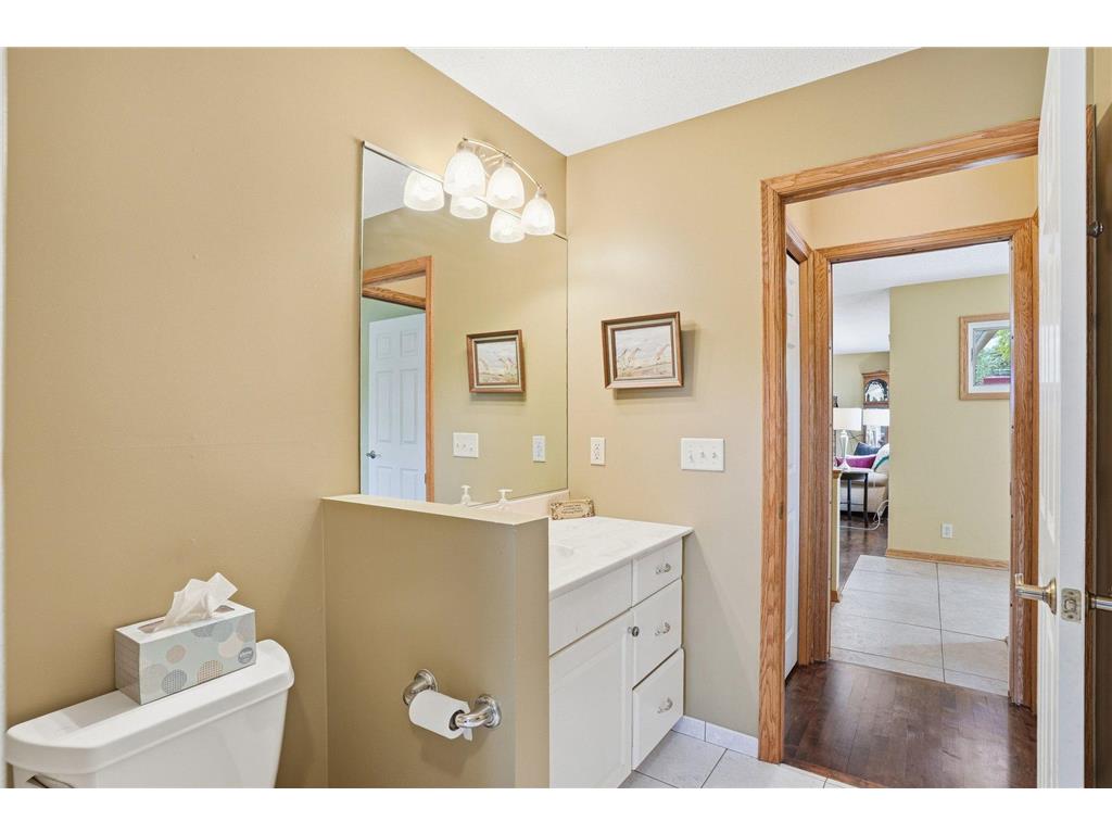 2115 Toledo Avenue N Golden Valley MN 55422 - Bassett Creek 7083388 image27