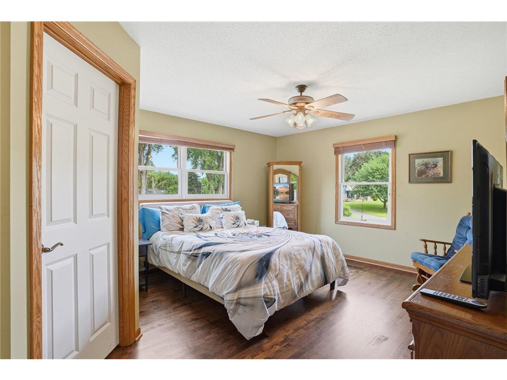 2115 Toledo Avenue N Golden Valley MN 55422 - Bassett Creek 7083388 image30