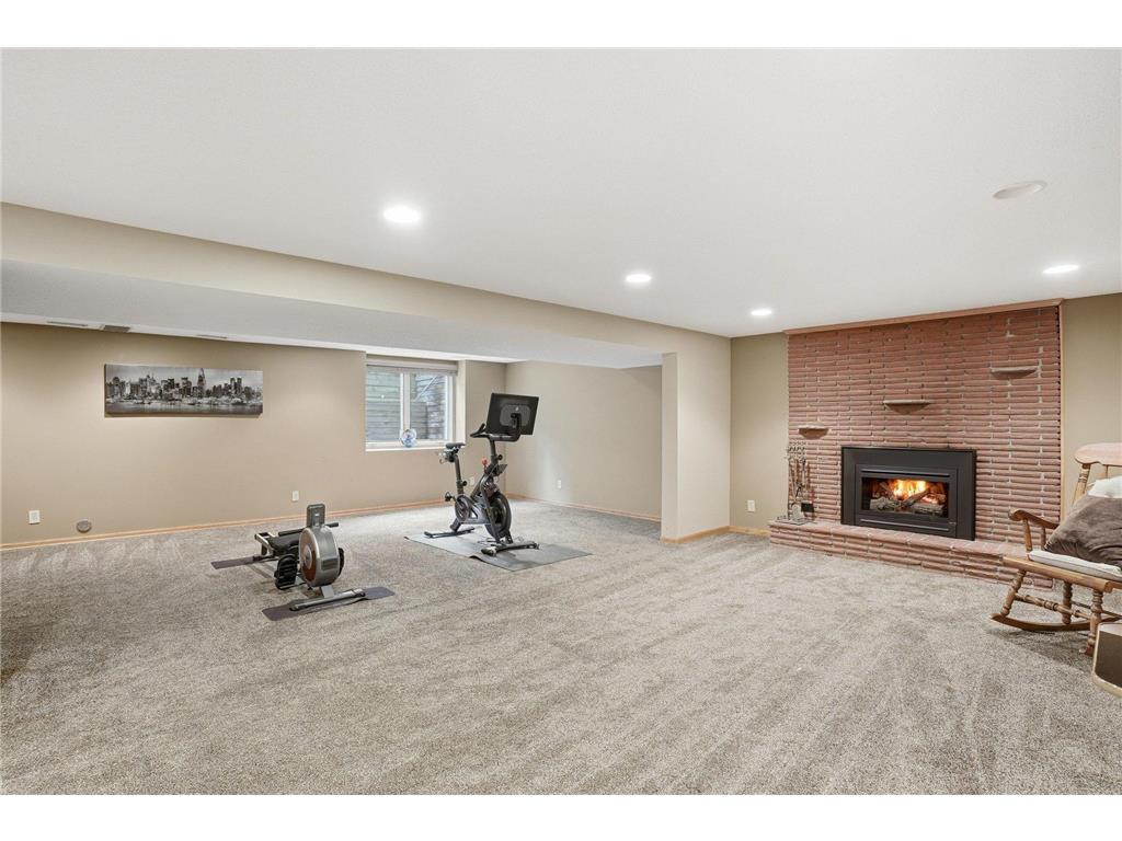 2115 Toledo Avenue N Golden Valley MN 55422 - Bassett Creek 7083388 image42