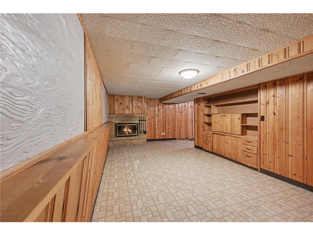 2115 W 105th Street Bloomington MN 55431 7066160 image20