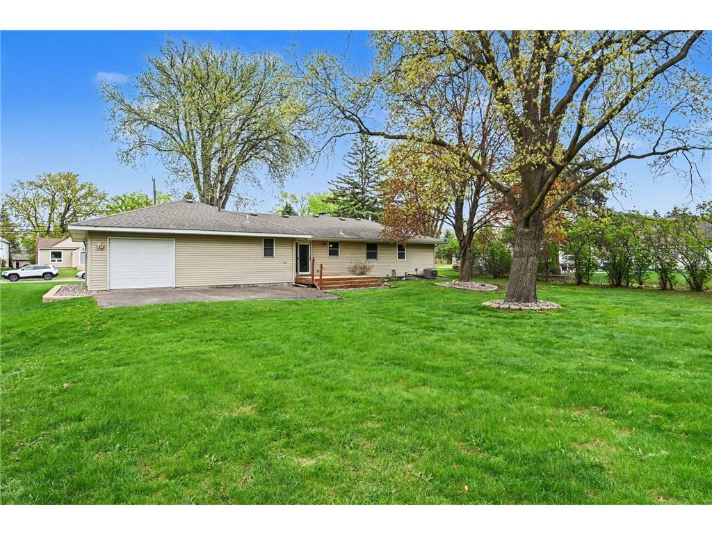 2115 W 105th Street Bloomington MN 55431 7066160 image25