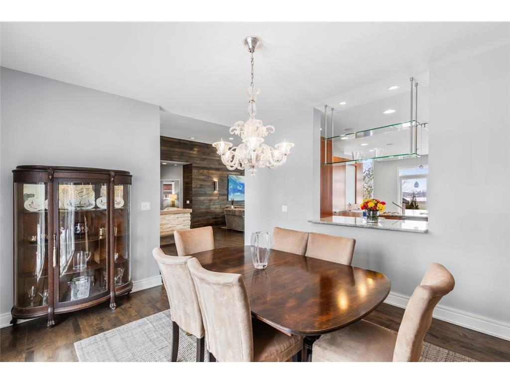 21150 Excelsior Boulevard Excelsior MN 55331 - Lake Minnetonka 6822210 image13