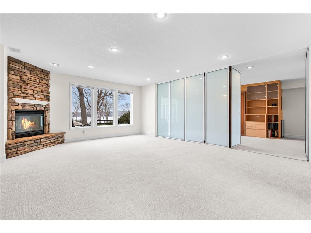 21150 Excelsior Boulevard Excelsior MN 55331 - Lake Minnetonka 6822210 image23