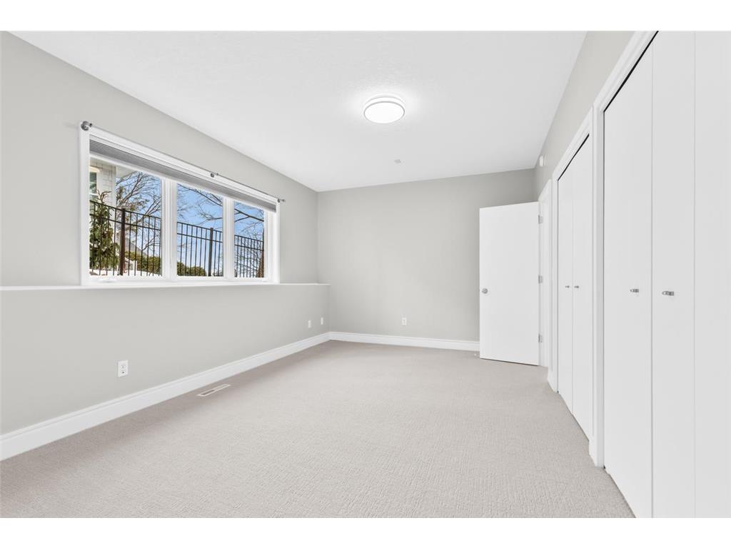 21150 Excelsior Boulevard Excelsior MN 55331 - Lake Minnetonka 6822210 image29