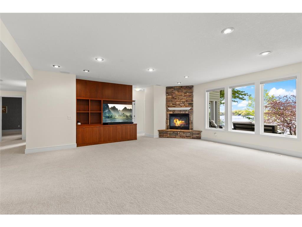 21150 Excelsior Boulevard Excelsior MN 55331 - Lake Minnetonka 7066955 image21