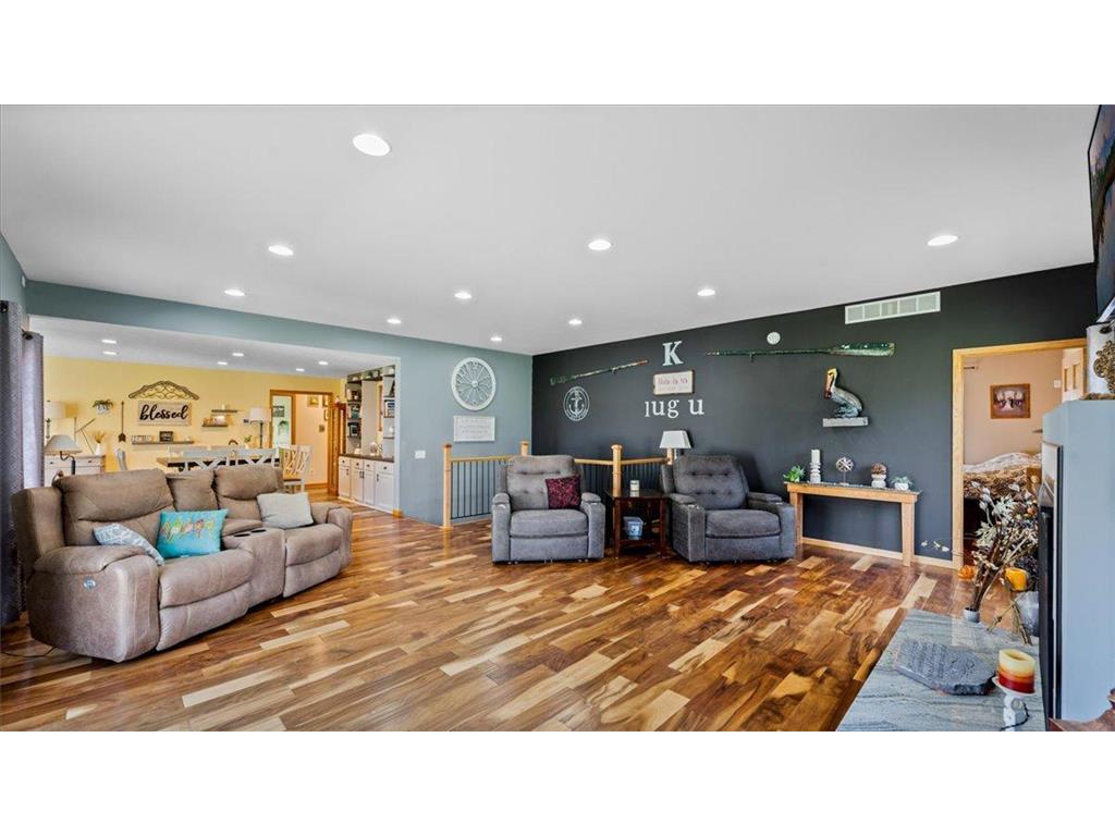 21151 150th Street Sauk Centre MN 56378 6812263 image29