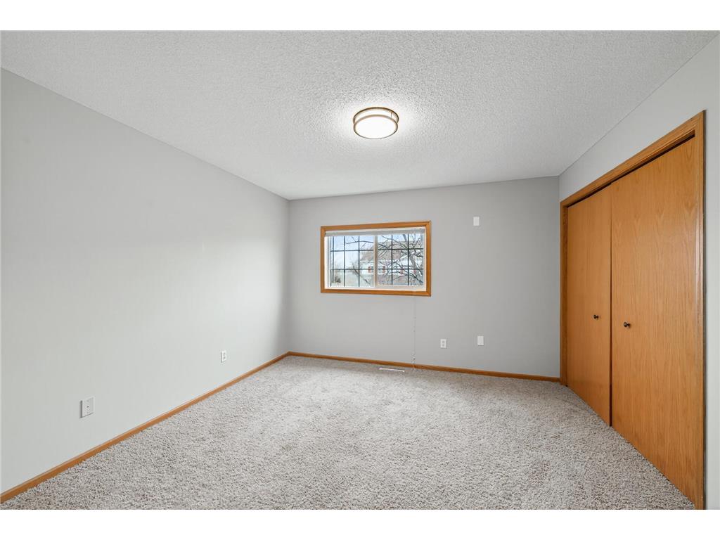 21157 S Clydesdale Curve Forest Lake MN 55025 7037619 image18